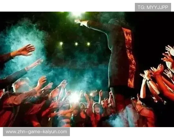 篮球巨星与粉丝斗舞:燃爆赛场外的狂欢盛宴