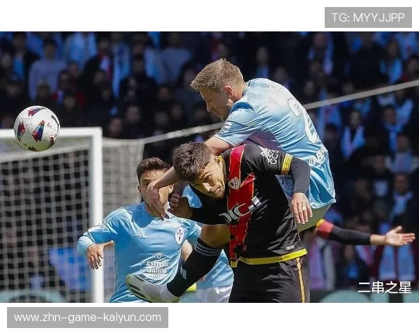 本菲卡高位逼抢导致对方防线崩溃，成功夺三分