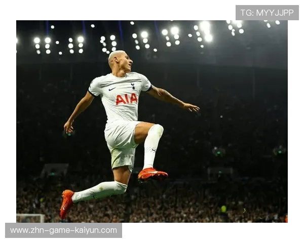 热刺前场连线衔接迅速，理查利森包抄射门击中门柱——瞬间背后的战术与情感共振