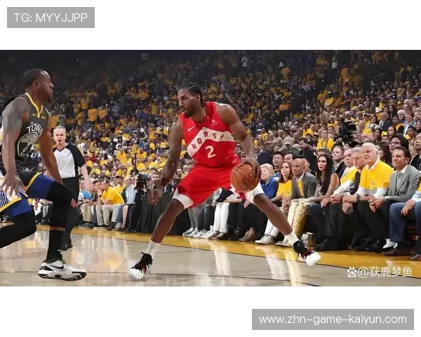 莱昂纳德节奏变化成功骗到犯规,快船稳住局面