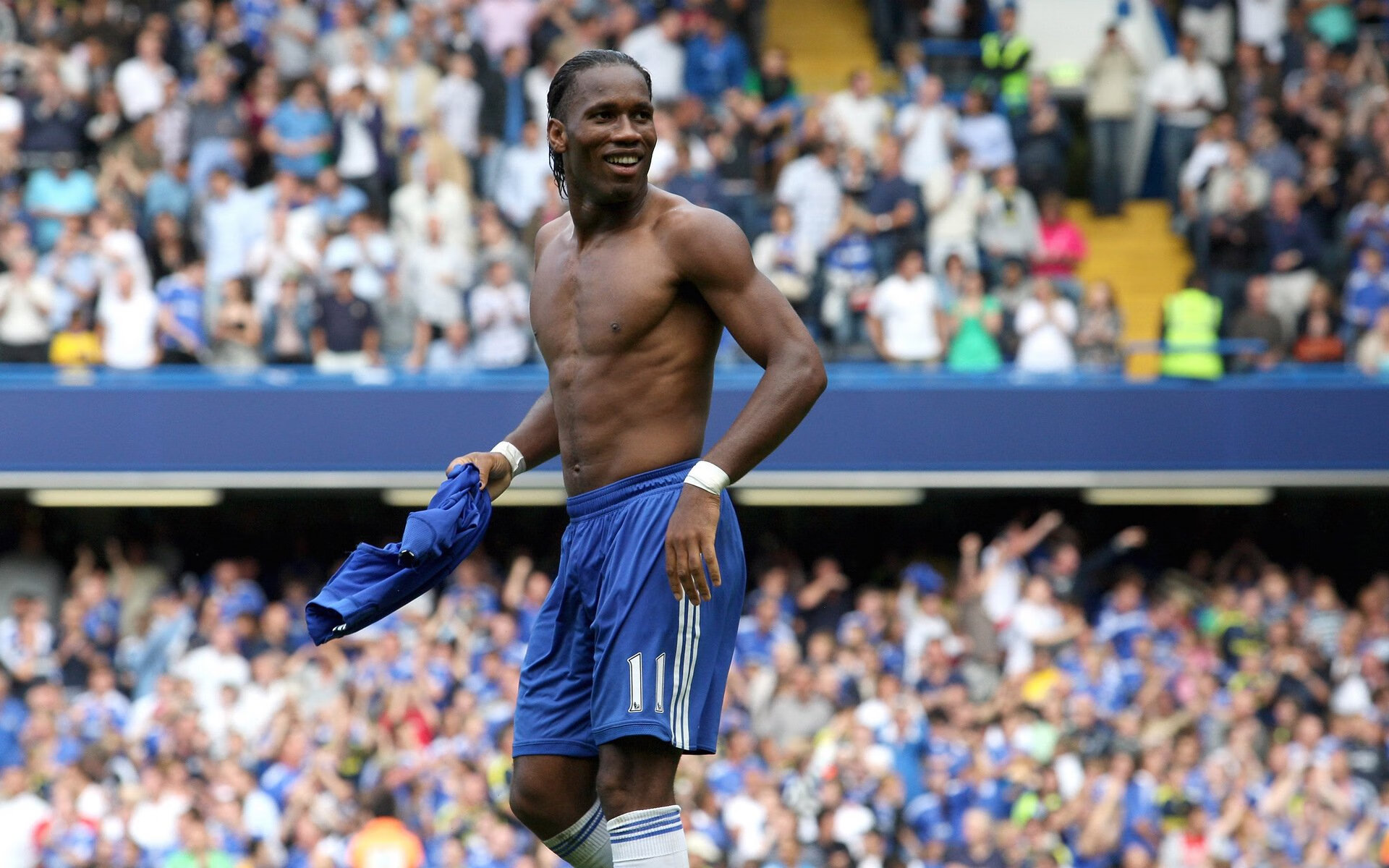 足球产业发展趋势分析，足球产业发展趋势分析论文